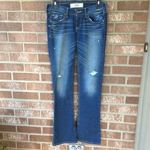 Hollister Distressed Jeans Size 3 Short